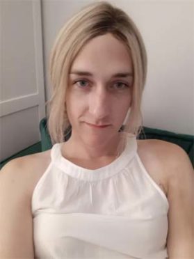 Gentille trans sur Épinal, 88000 cherche alter ego