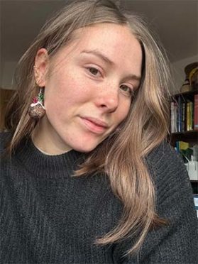 Selfie sans makeup d'une trans de Châteaurenard