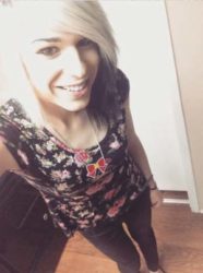 Jeune trannie punk / emo de 19 ans à Pessac